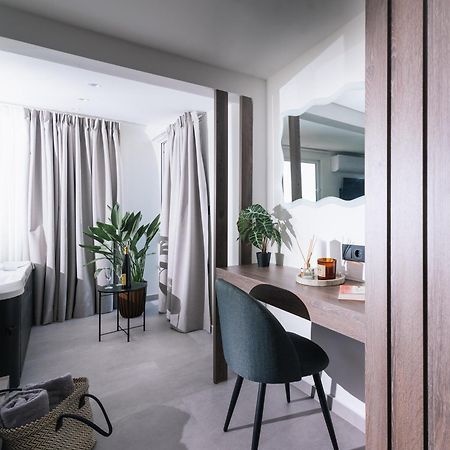 Alcyone Studios And Apartments Ираклион Экстерьер фото