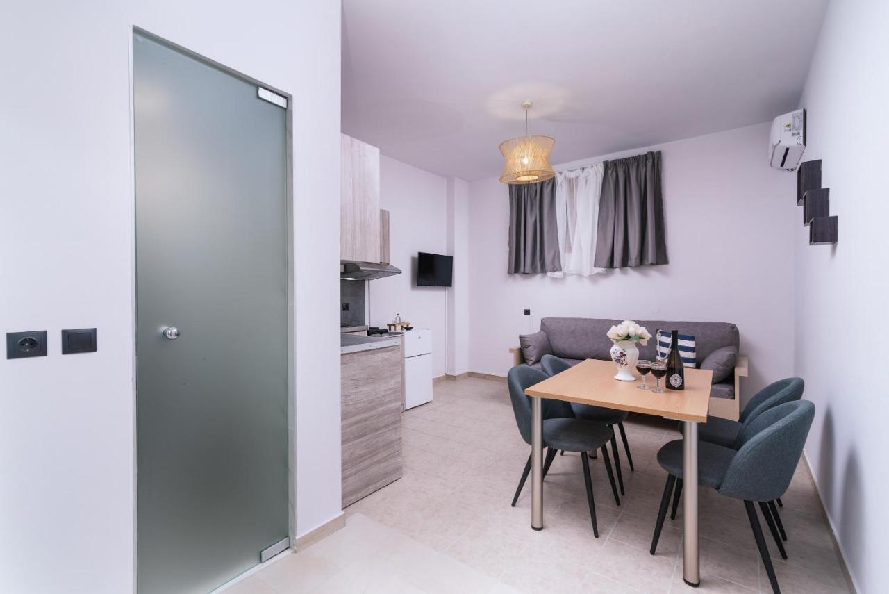 Alcyone Studios And Apartments Ираклион Экстерьер фото