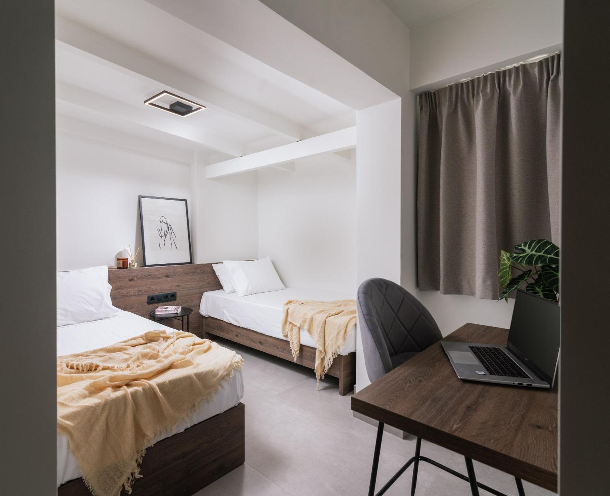 Alcyone Studios And Apartments Ираклион Экстерьер фото